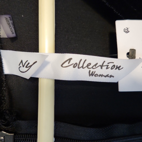 Black velour jumpsuit - Picture 3 of 4